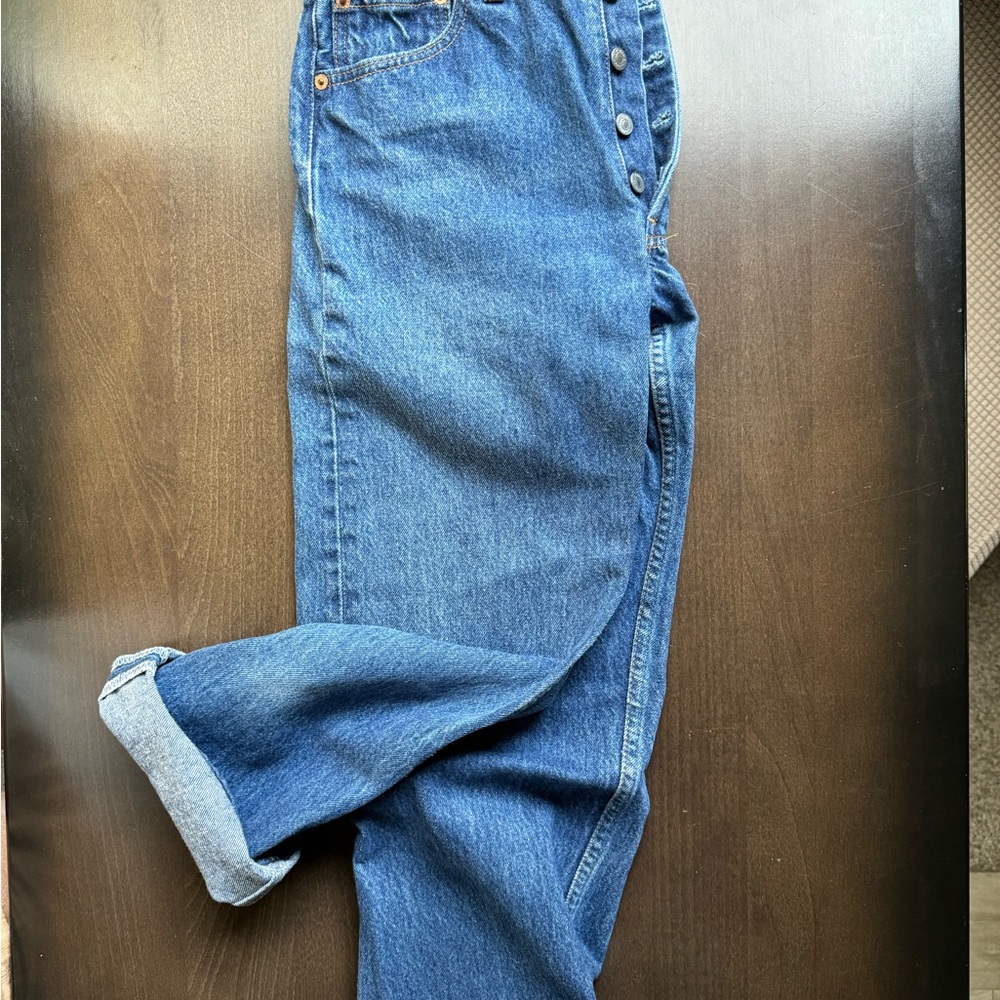 Vintage Levi’s 501 demin jeans Button fly Made in the USA.